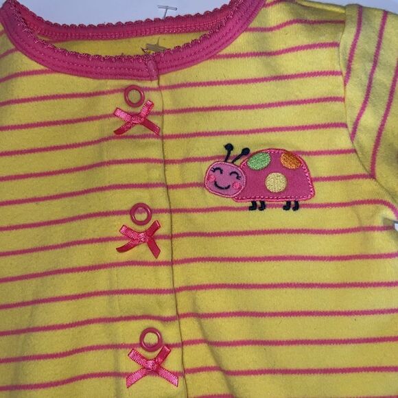 🛍PRETTY LITTLE GIRLS OUTFIT SIZE 3 MONTHS 🛍 - Picture 2 of 6